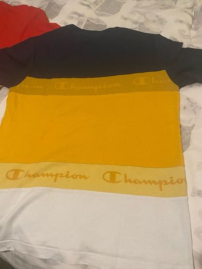 Selection of short sleeved t-shirts