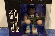 Ellen Ripley Aliens Vinimates Figure