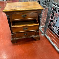 chest of draws solid wood