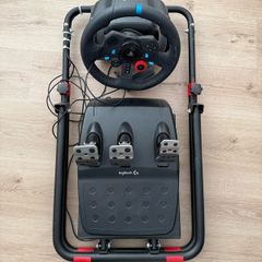 Logitech G29 Racing Wheel Pedals Stand Great Condition