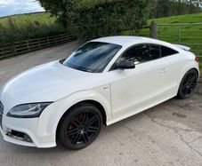 2013 audi TT QUATTRO breaking for parts