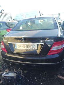 breaking mercedes