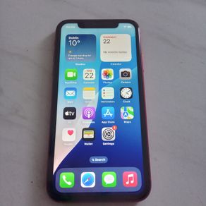 iPhone 11 64GB (PRODUCT)RED - Unlocked - New Battery - Collection Today