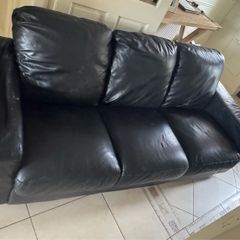 3 seater leather couch