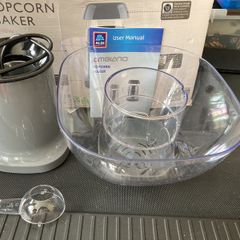popcorn maker