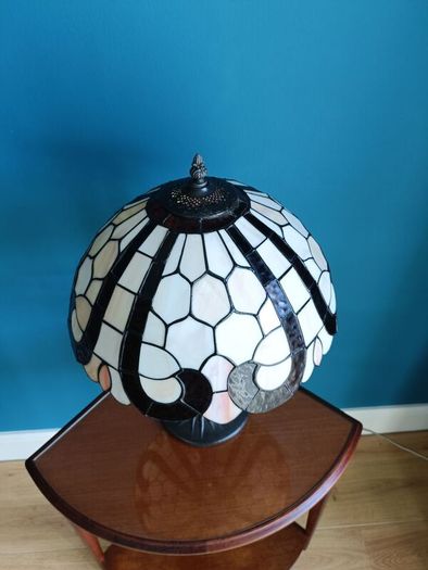 Tiffany Style Lamp