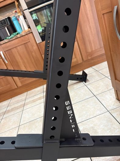 450 Kilogram Rated Heavy Gauge Steel Squat Rack + J Hooks + Heavy Duty Spotter Arms, Quality Steel!!