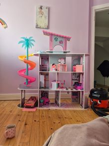 LOL Doll House