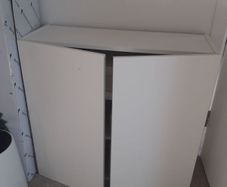 kitchen cabinet
