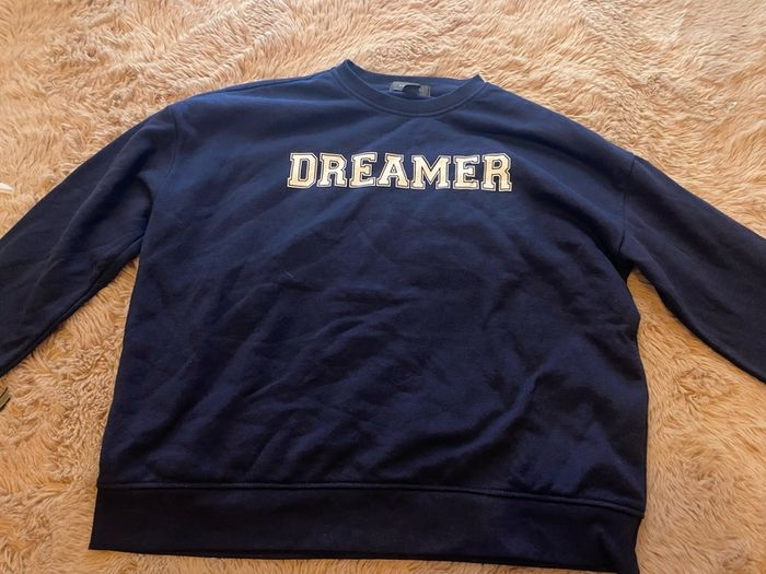 Navy jumper
