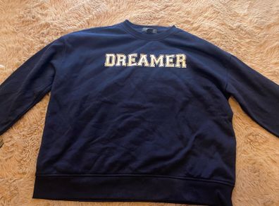 Navy jumper