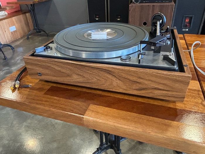Vintage DUAL 1229 Turntable