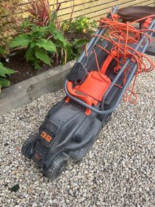 Electric Lawnmower