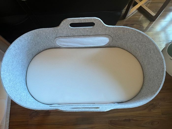 Moses basket Snuzbaskit
