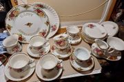 Vintage Rose Design Teaset