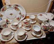 Vintage Rose Design Teaset