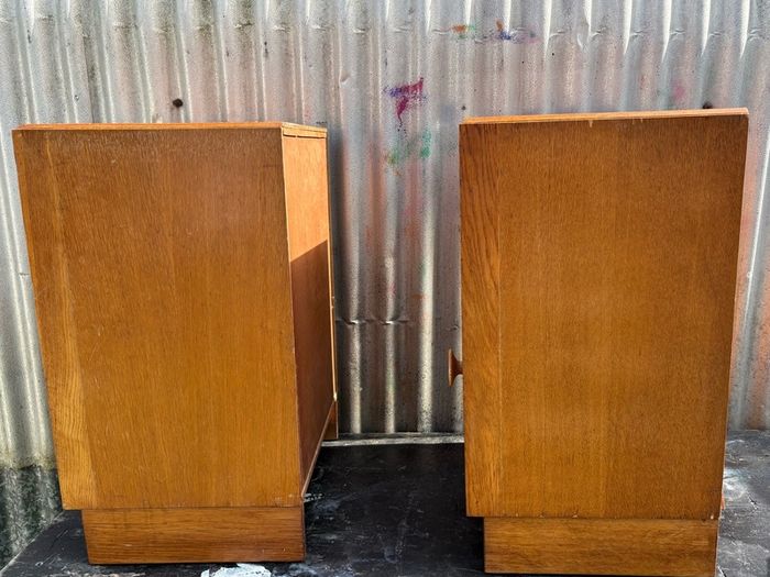 Pair of Midcentury retro vintage Oak Bedsides by Meredew c.1960s