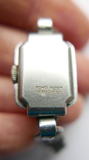 Vintage 1940 / 1950s art deco Silver Chrome Square Bezel Case Ladies watch / art deco cocktail watch, works well