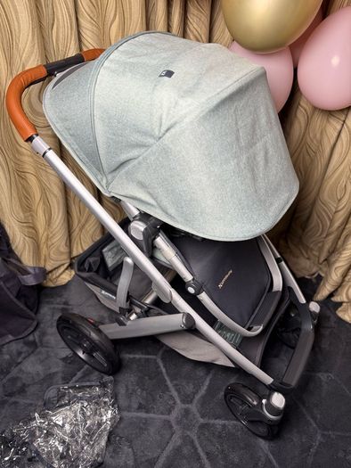 Full travel System Uppababy Vista V2 with car seat and isofix