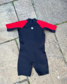 wetsuit teen size 33-34 inch