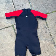 wetsuit teen size 33-34 inch