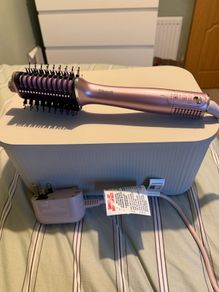 Shark Glossi z-in-1 Hot Brush and Air Glosser - Lychee