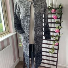 cardigan  Bnwot long navy flex size 10/12