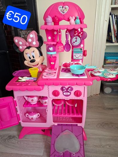 toys