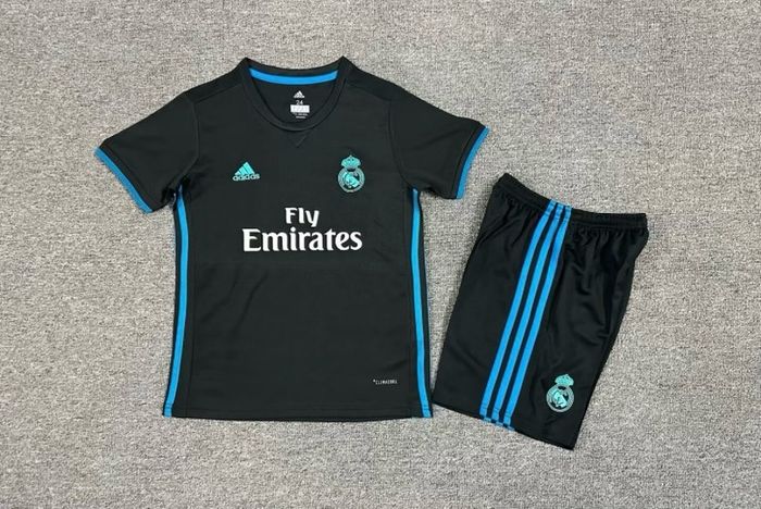 Retro football kits