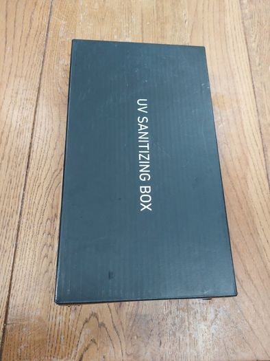 UV sanitizing box
