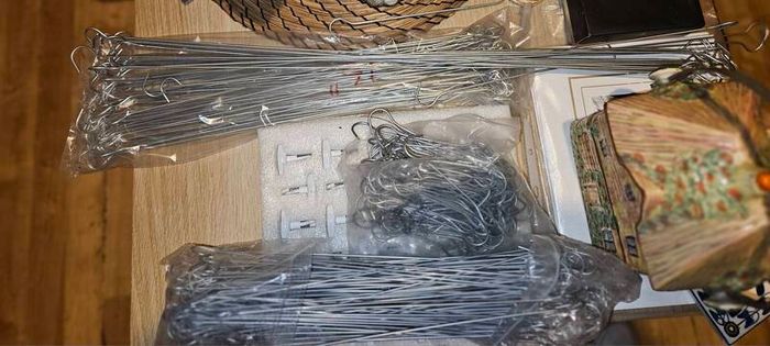 Bundle of Wire Ties Hooks
