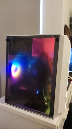 Gamer PC Sputnik Intel i7 6700k Core with GTX 1660 6 GB and 27 inch LG monitor