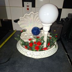 Vintage-Style Opalescent Clam Shell Accent Lamp & Water Feature with Crackle Base,