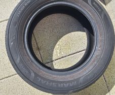 Car Tyre ( 215/60 R16 95V)