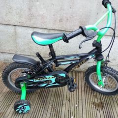 Boys 12" Wheel bike. Perfect first bike