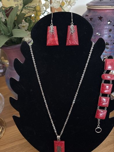 925 Silver Hallmarked Red Coral Pendant, Earrings and Bracelet Set
