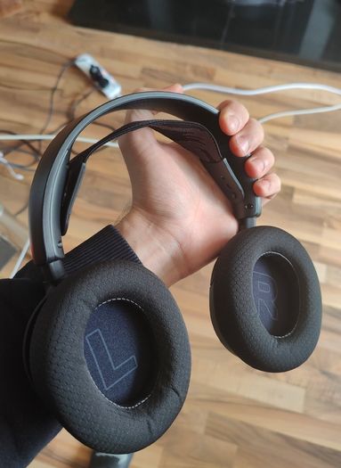 SteelSeries Arctis Nova 1 Gaming Headset Black
