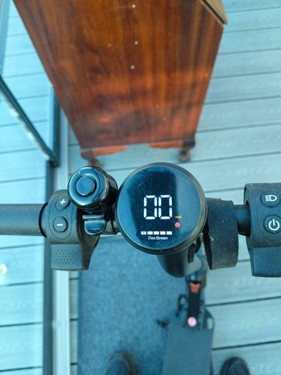 Electric scooter