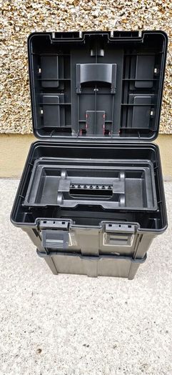 Rolling Toolbox.