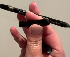 Victoria Beckham eyeliner green