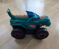hot wheels mega wrex