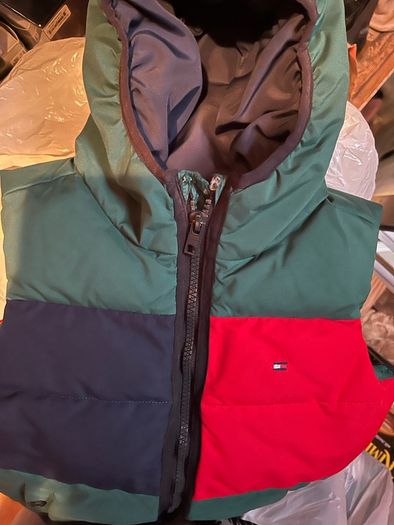 Tommy Hilfiger