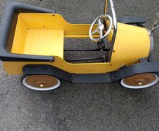 Antique Brum Car