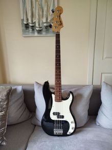Squier precision bass