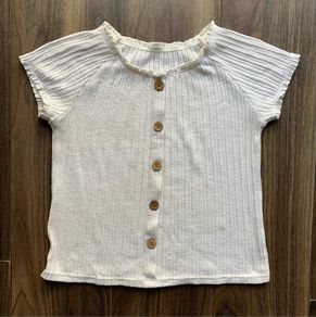 Girls Cream Top: 31-32" / 10-12yrs - Or Free With Any Other Purchase