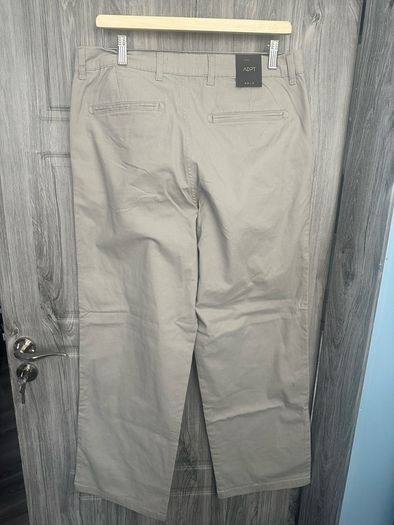 Bnwt Adpt Trousers 34/32