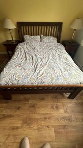 Queen size bed