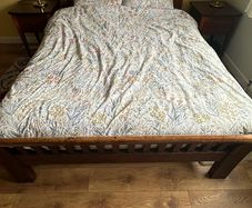 Queen size bed