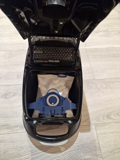 Miele vacuum cleaner