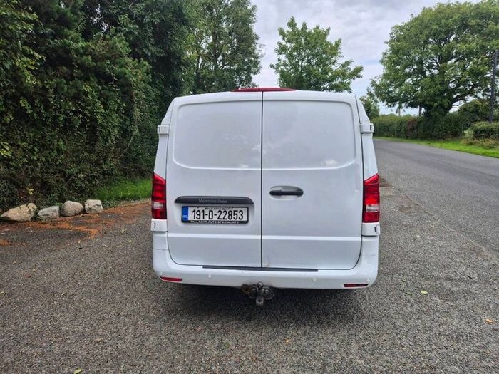 Mercedes-Benz Vito 109